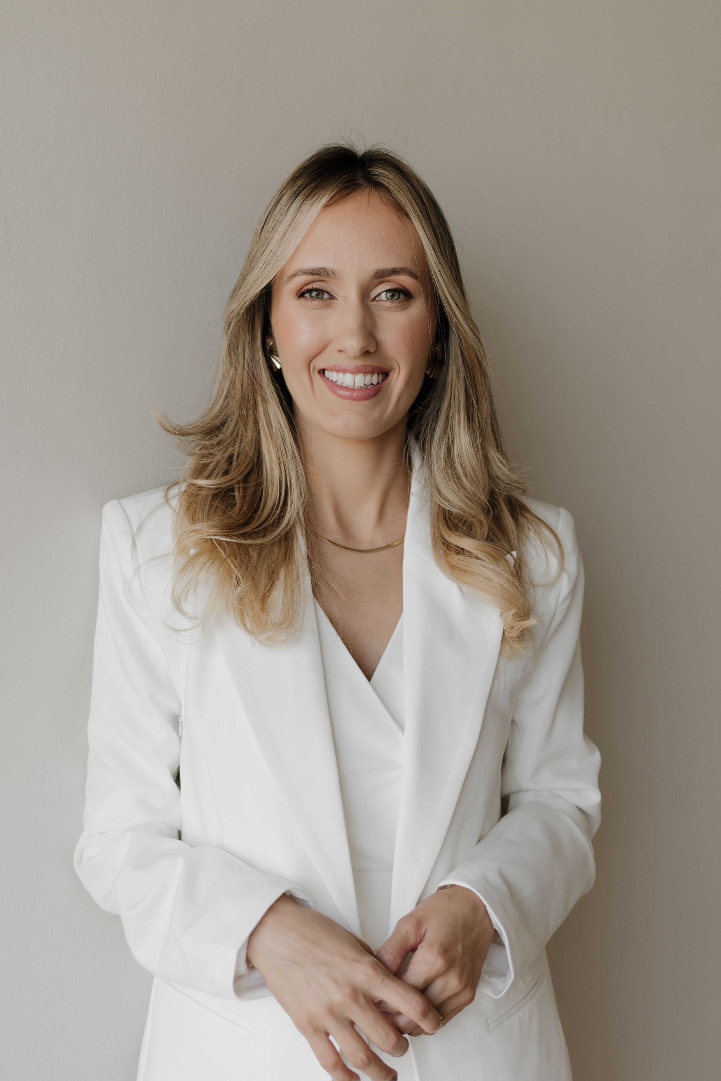 Dra. Nayara Cioletti